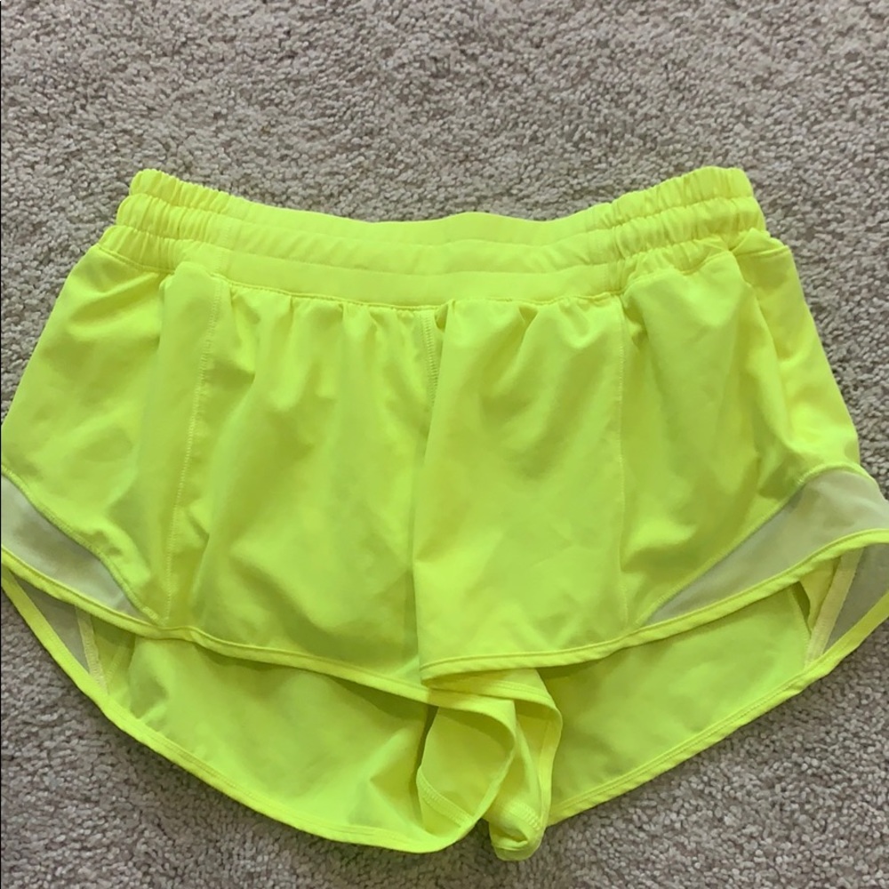 Lululemon Hotty Hot